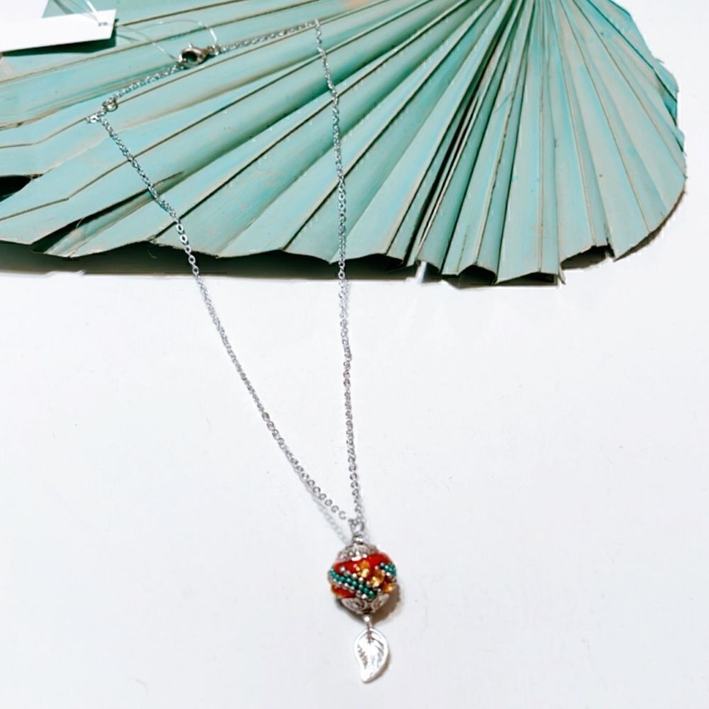 Round diamond pendant  R14 - Picture 2 of 3